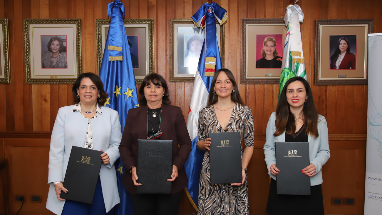 Gobierno firma carta cooperación para fortalecer prevención de uniones tempranas y embarazos en República Dominicana