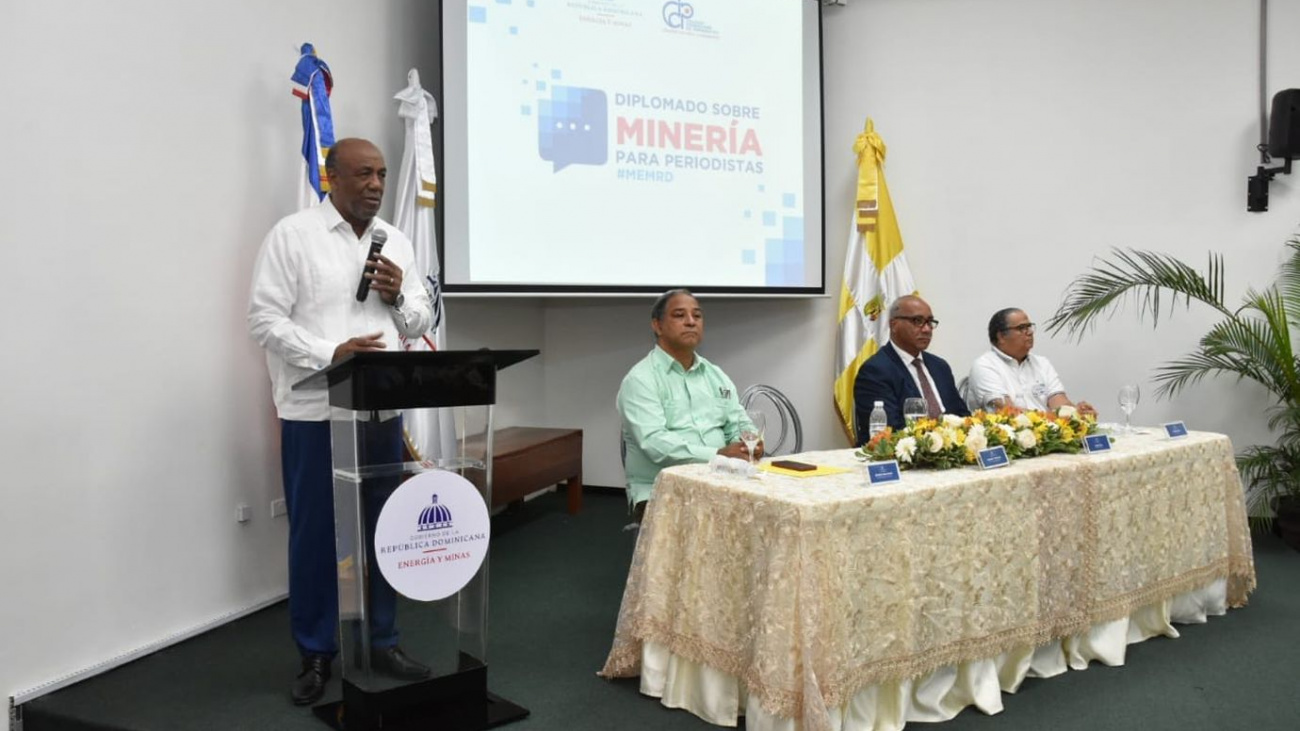 Ministerio de Energía y Minas inicio el diplomado de Minería para Periodistas