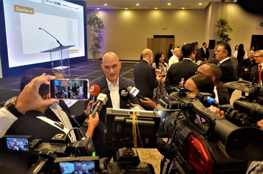 Ministro de economía afirma 2022 fue un año de recuperación macroeconómica